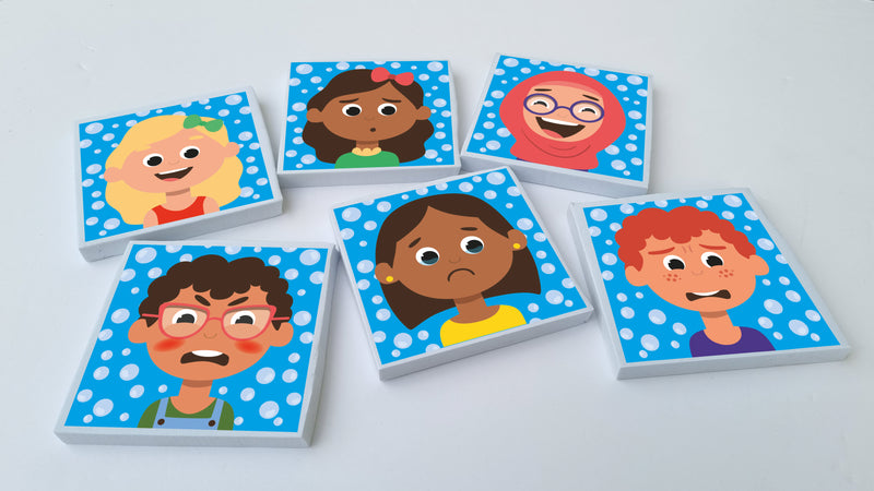 COLOUR CHANGE BATH BOOK & STICKERS - FEELINGS