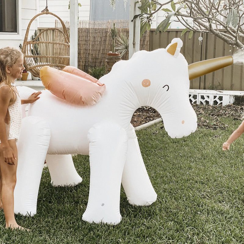 Sunnylife Giant Sprinkler - Unicorn