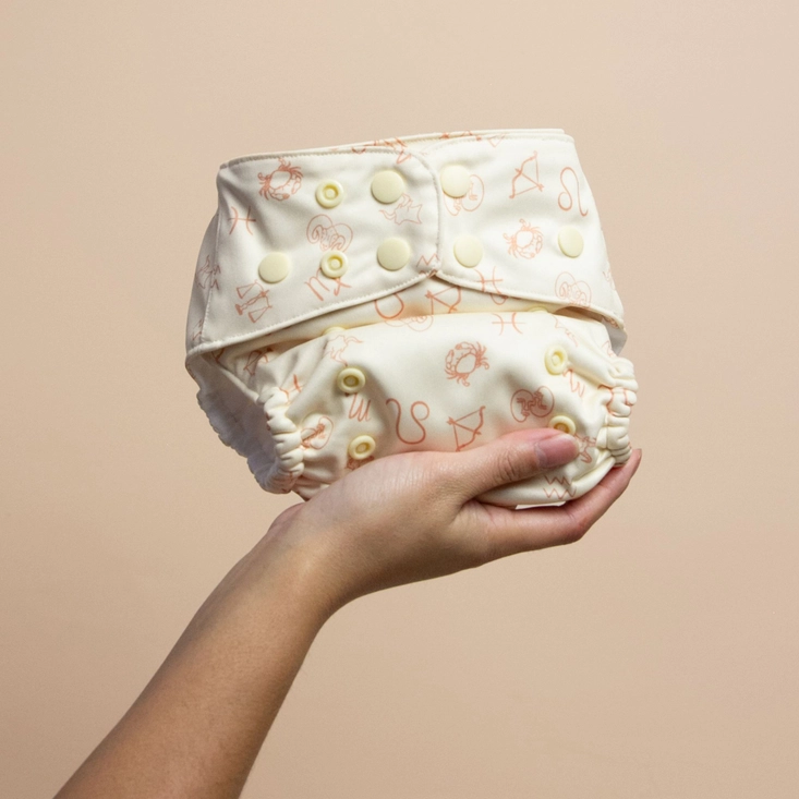 Zodiac 2.0 Modern Cloth Nappy - Ecru